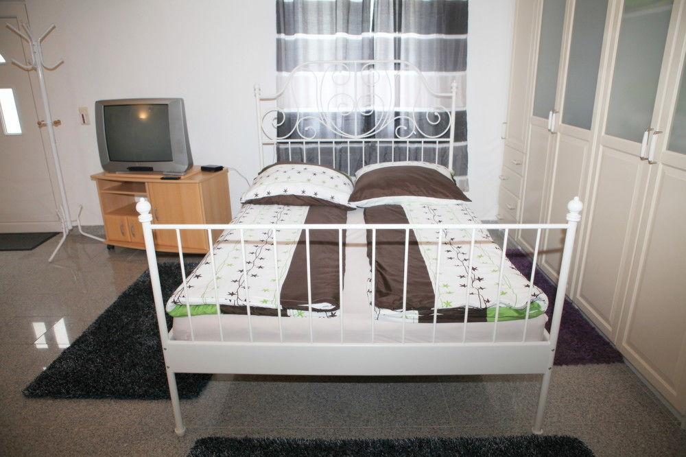 White House Bochum Ehrenfeld Appartement Buitenkant foto