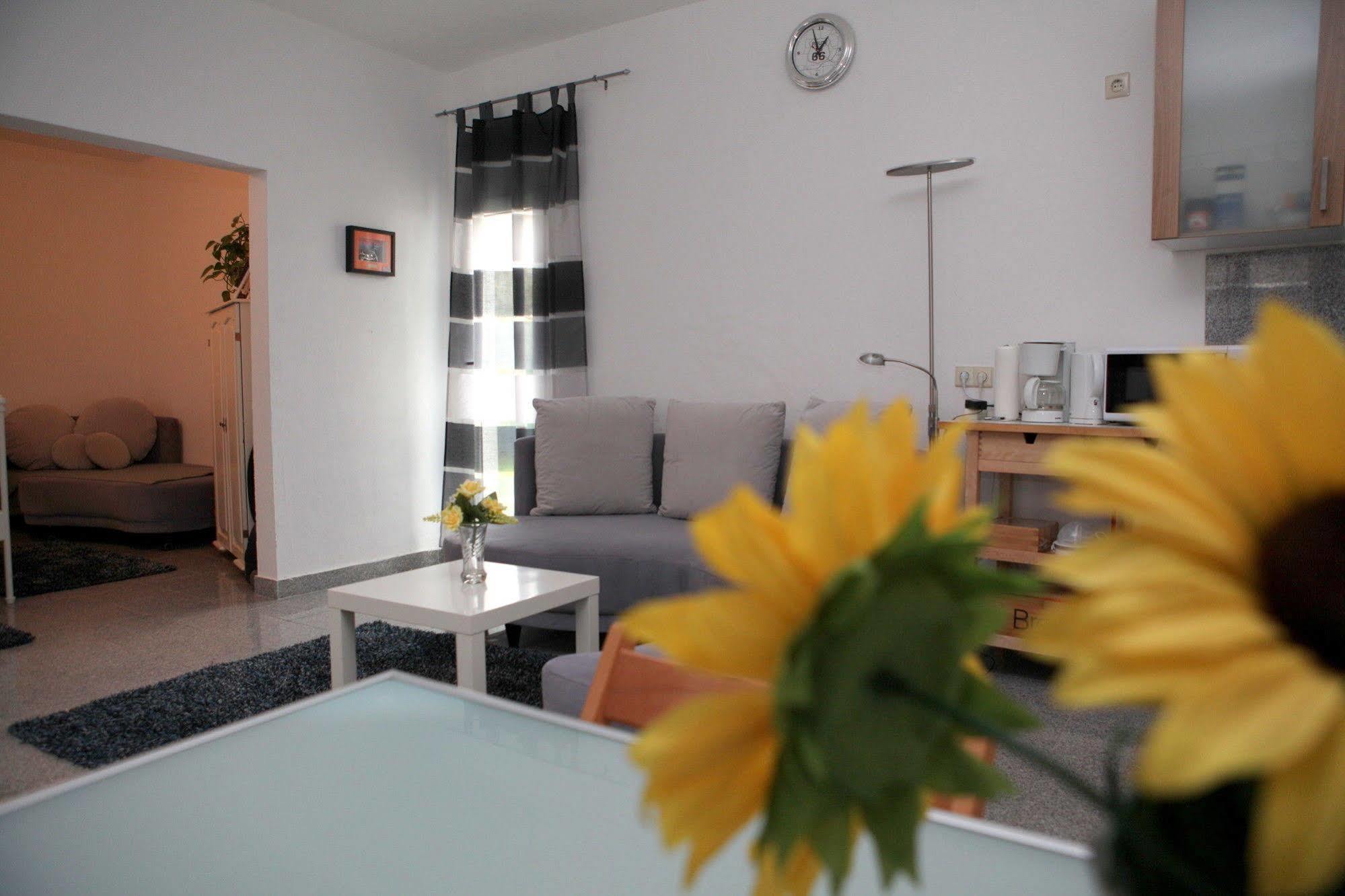 White House Bochum Ehrenfeld Appartement Buitenkant foto